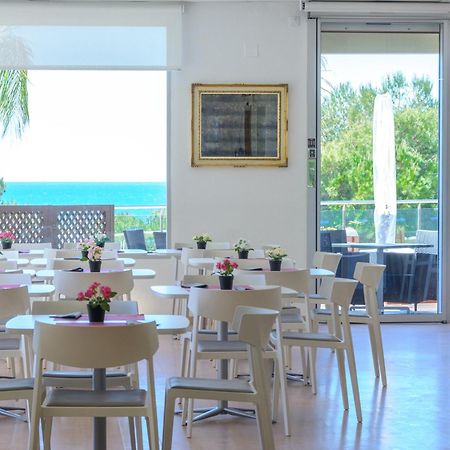Beach Family Apartments 萨洛 外观 照片