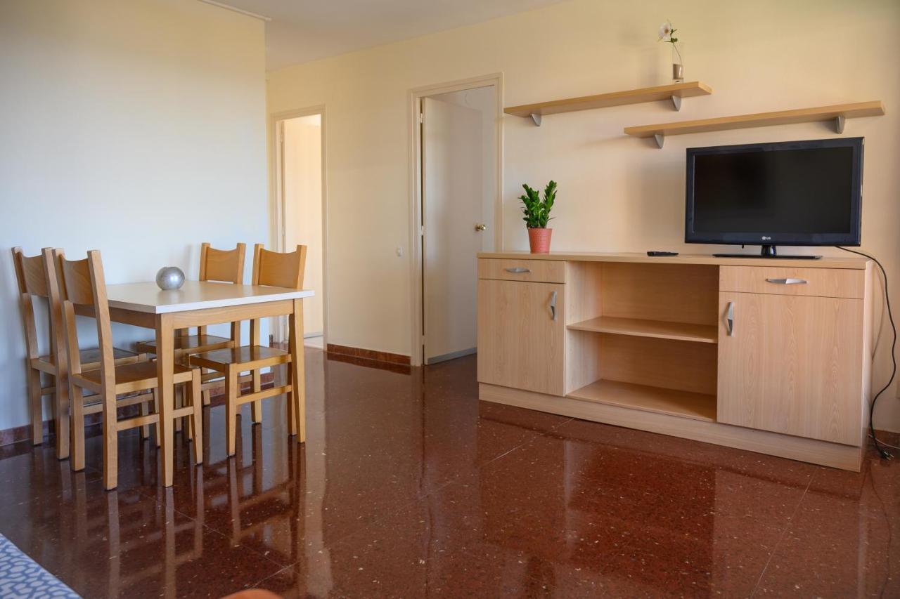 Beach Family Apartments 萨洛 外观 照片