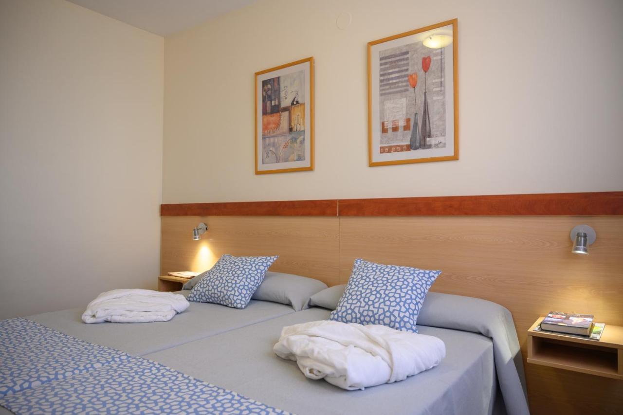 Beach Family Apartments 萨洛 外观 照片