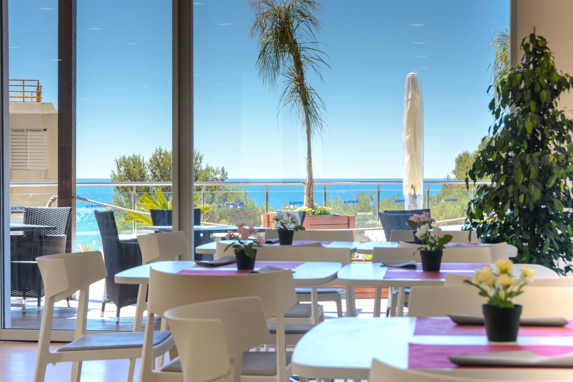 Beach Family Apartments 萨洛 外观 照片